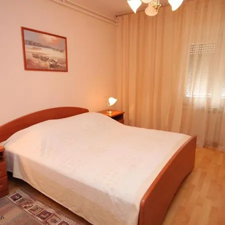With A Parking Space - 7857 דירה *