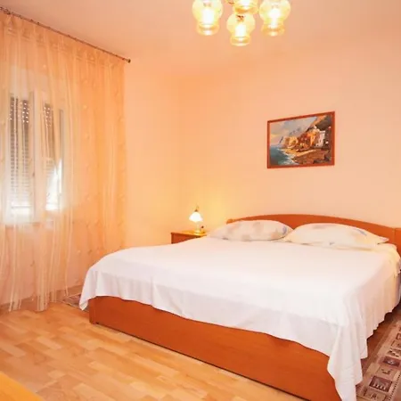 With A Parking Space - 7857 Apartmán *