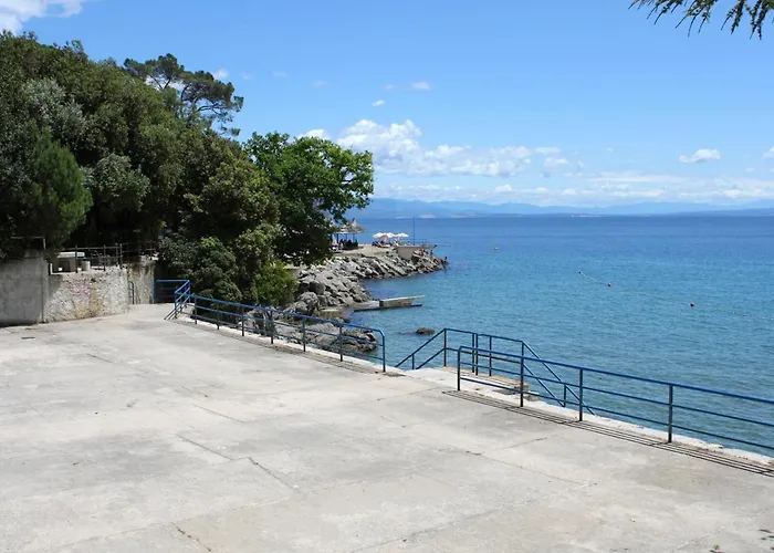 Apartamento With A Parking Space - 7857 *