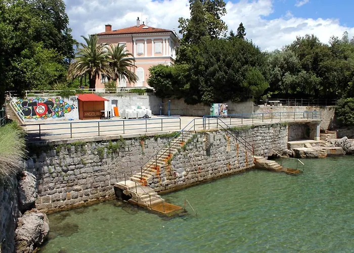 With A Parking Space - 7857 Апартаменты *